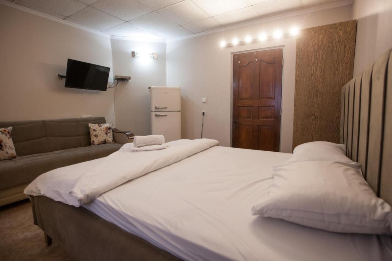 Puy Ahuzat Haosher Hotel Tiberiade Esterno foto