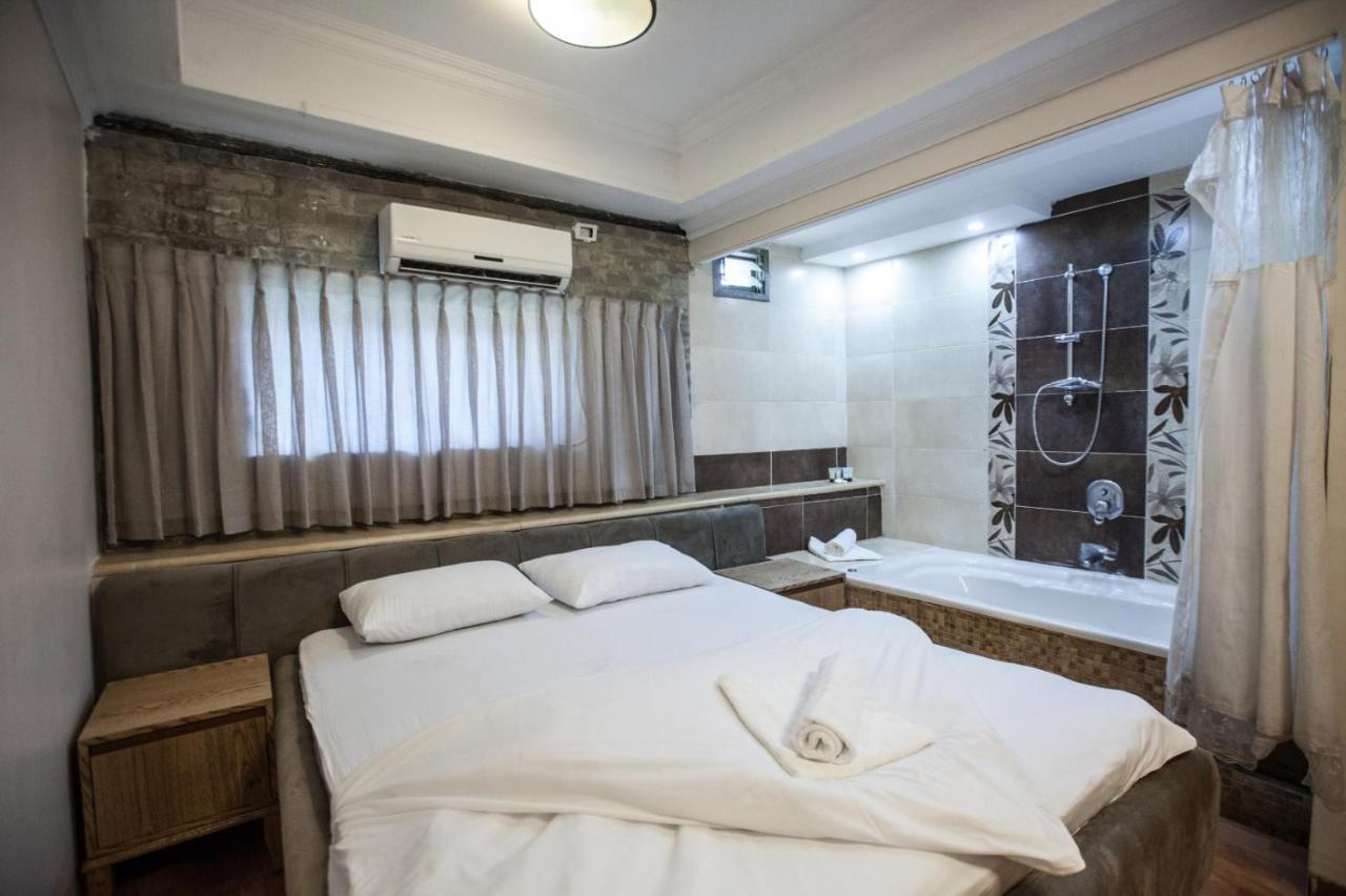 Puy Ahuzat Haosher Hotel Tiberiade Esterno foto