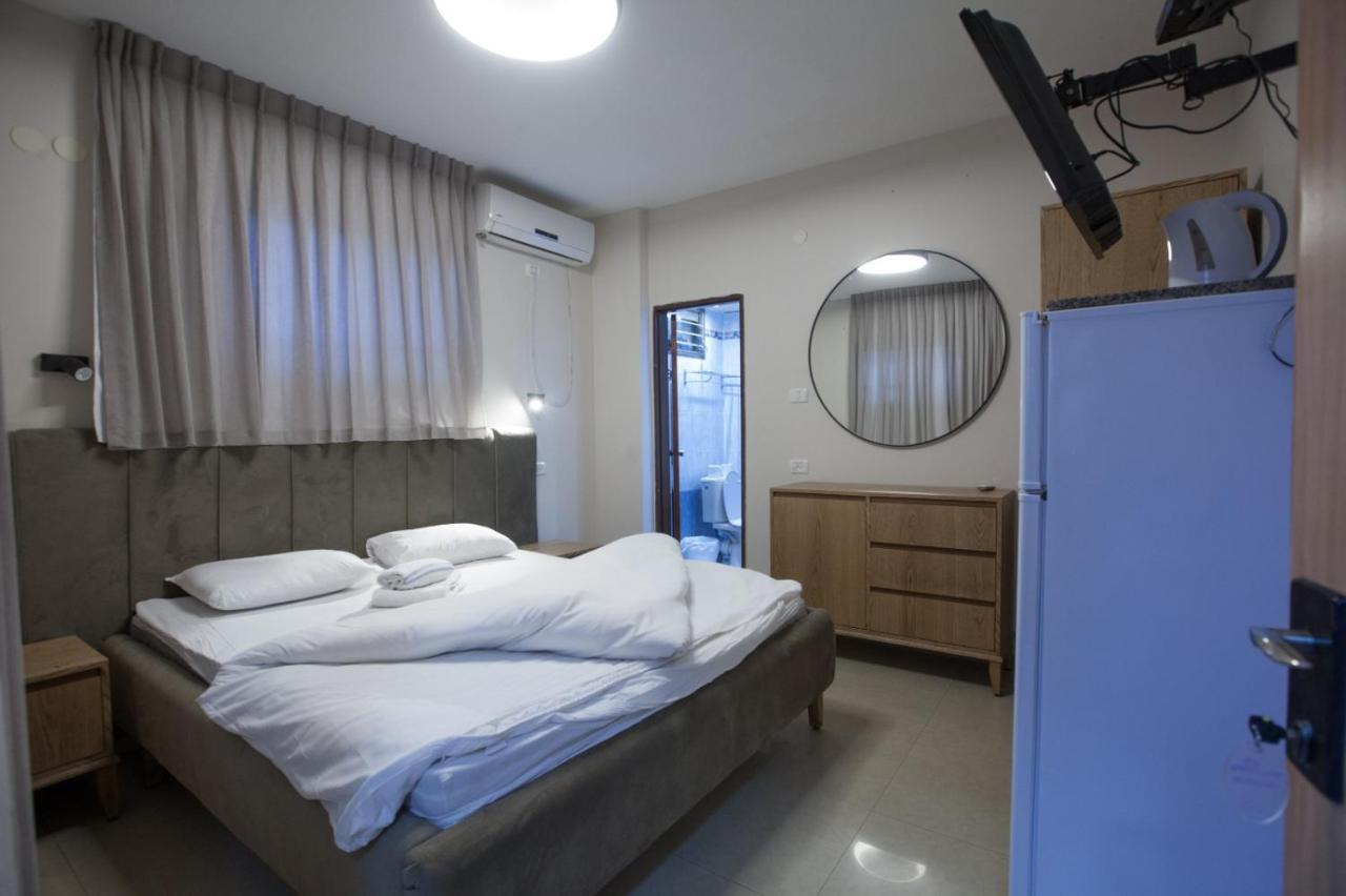 Puy Ahuzat Haosher Hotel Tiberiade Esterno foto
