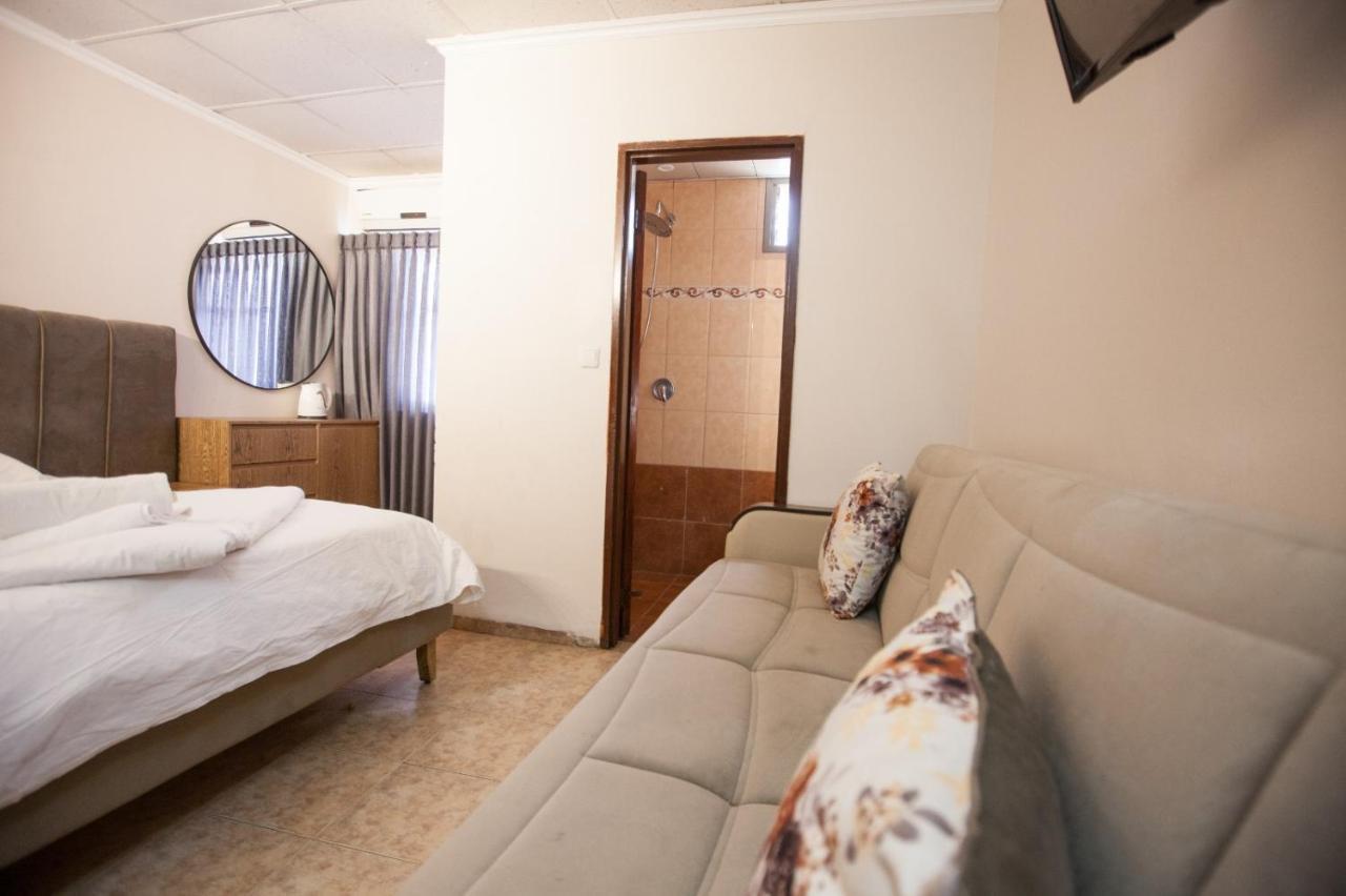 Puy Ahuzat Haosher Hotel Tiberiade Esterno foto