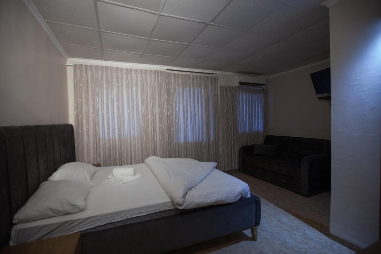 Puy Ahuzat Haosher Hotel Tiberiade Esterno foto