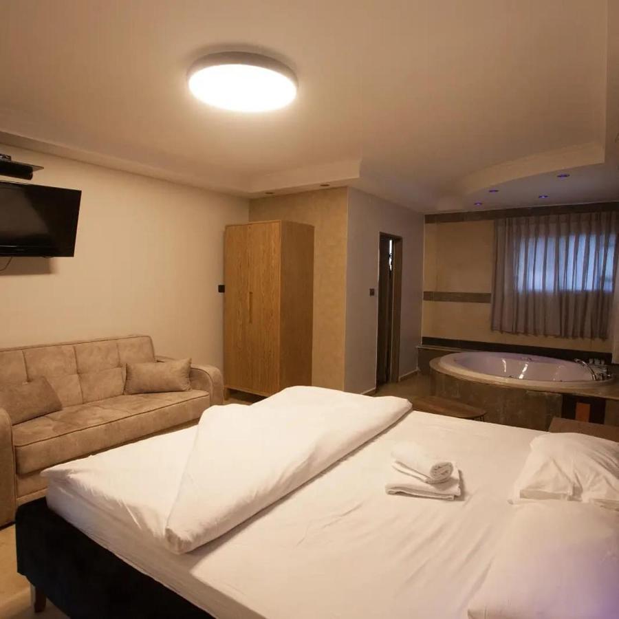 Puy Ahuzat Haosher Hotel Tiberiade Esterno foto