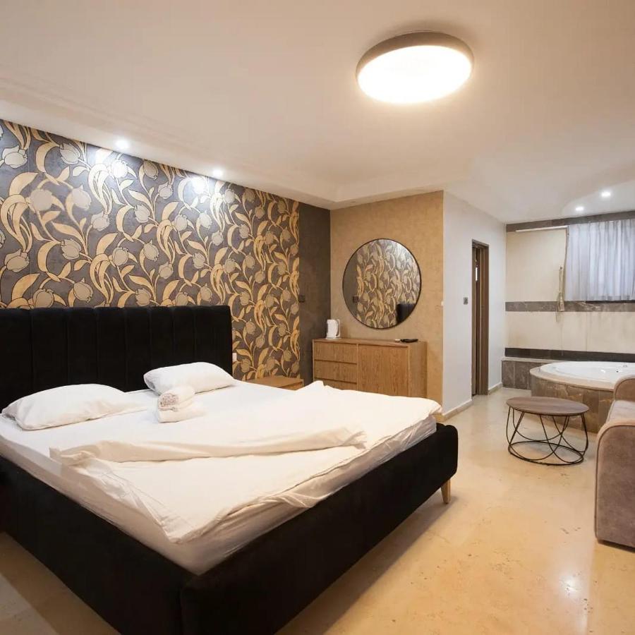 Puy Ahuzat Haosher Hotel Tiberiade Esterno foto