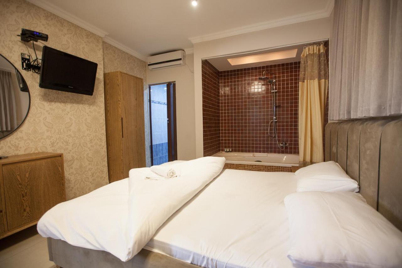 Puy Ahuzat Haosher Hotel Tiberiade Esterno foto
