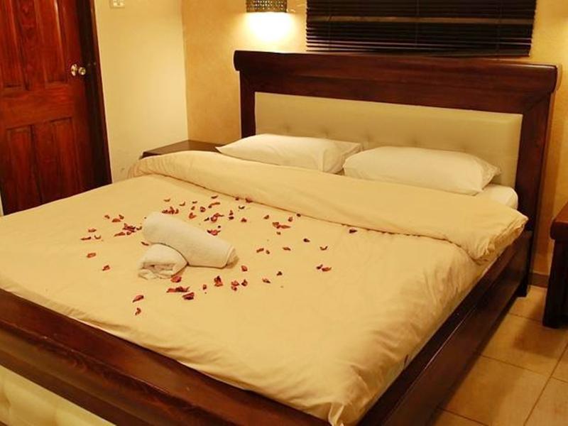 Puy Ahuzat Haosher Hotel Tiberiade Esterno foto